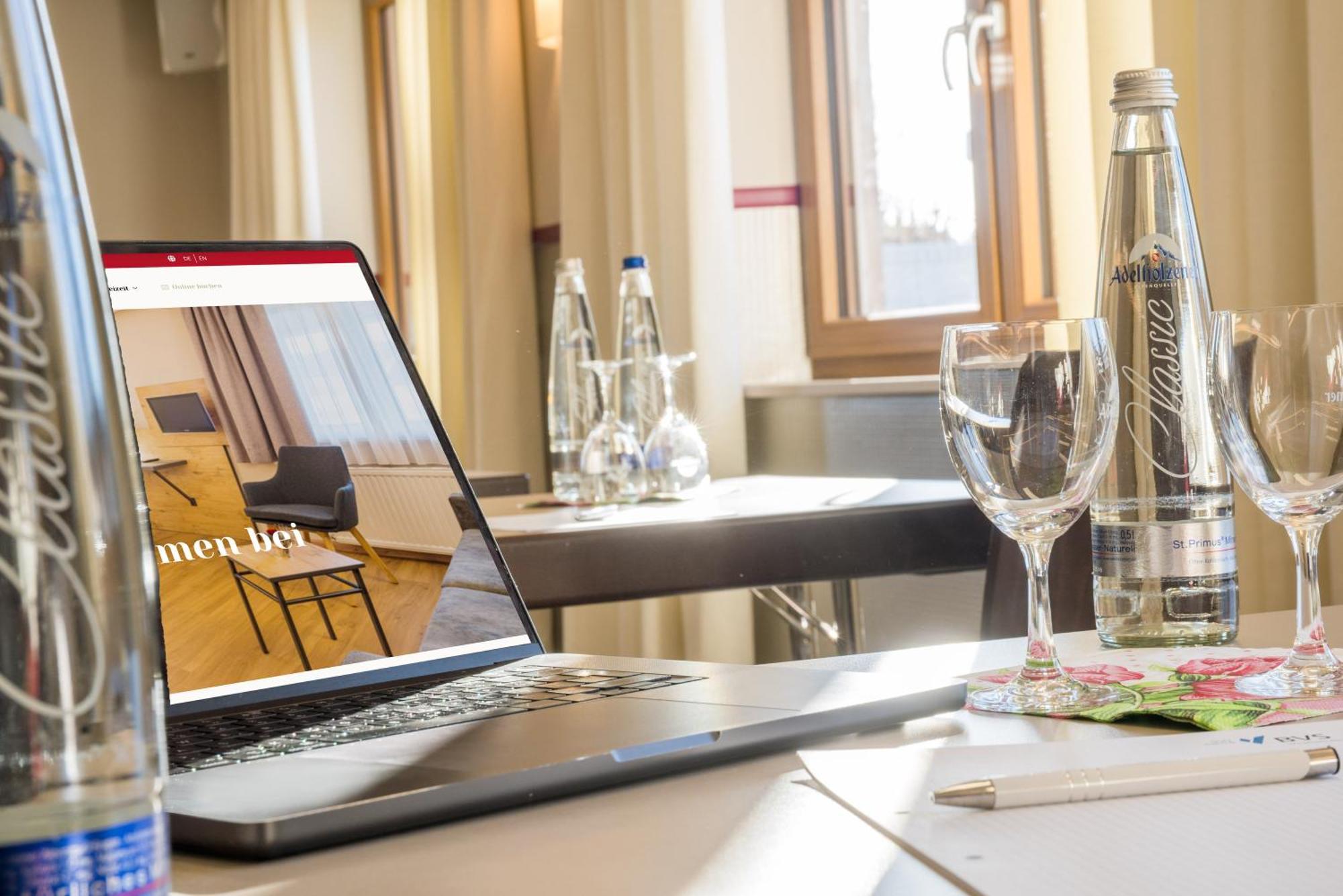 Hotel-Gasthof Huber Ebersberg Eksteriør bilde
